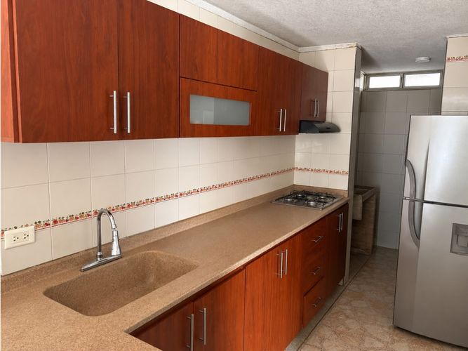 Apartamento de 3 alcobas en venta en Los Cambulos, Cali, 89 m² · foto 2 de 13