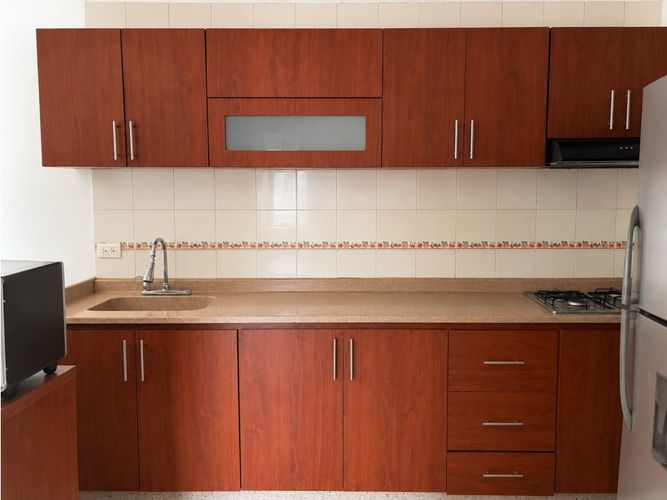 Apartamento de 3 alcobas en venta en Los Cambulos, Cali, 89 m² · foto 3 de 13