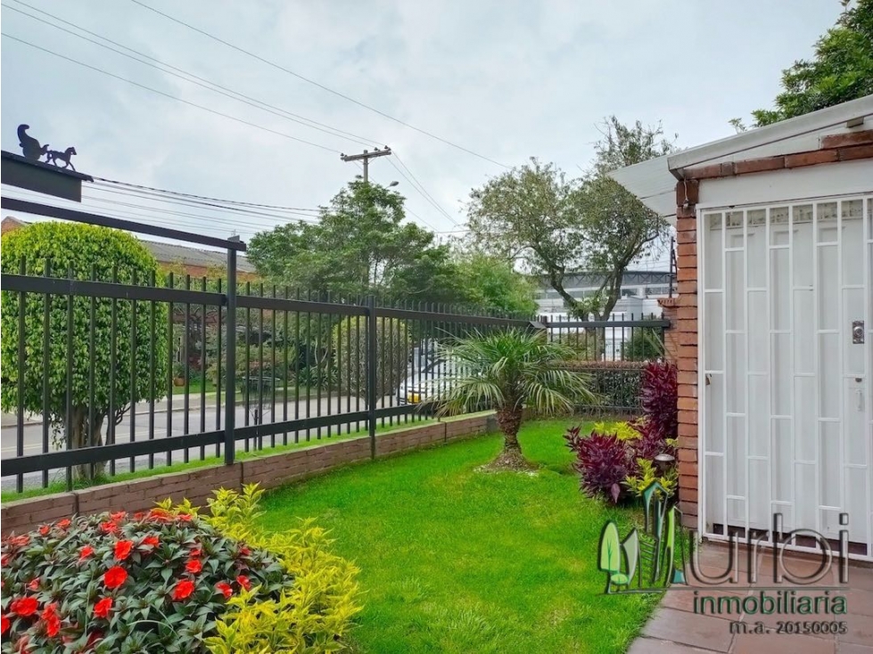 Casa en venta en Lagos De Cordoba, Bogotá · foto 19 de 20