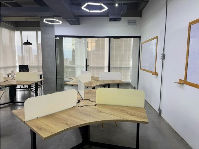 Oficina en arriendo en El Diamante No. 2, Medellín, 60 m² · foto 7 de 12