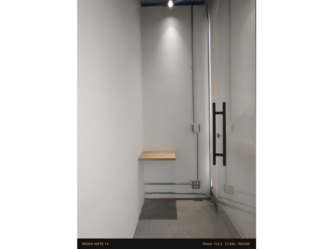 Oficina en arriendo en El Diamante No. 2, Medellín, 60 m² · foto 10 de 12