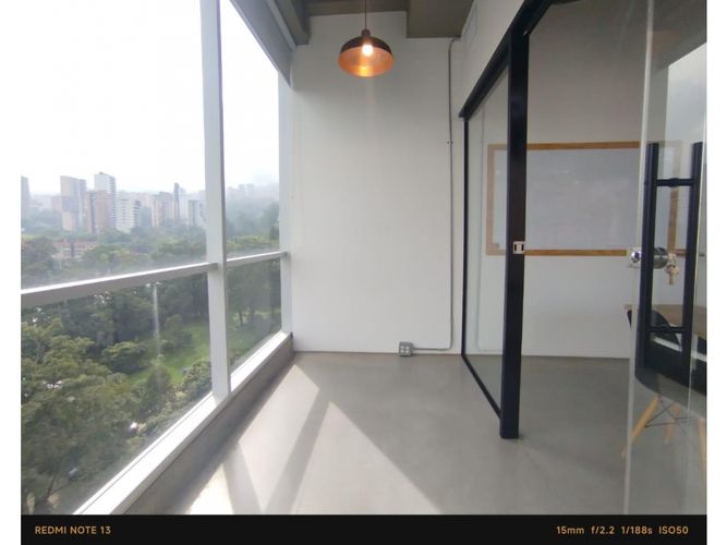 Oficina en arriendo en El Diamante No. 2, Medellín, 60 m² · foto 12 de 12
