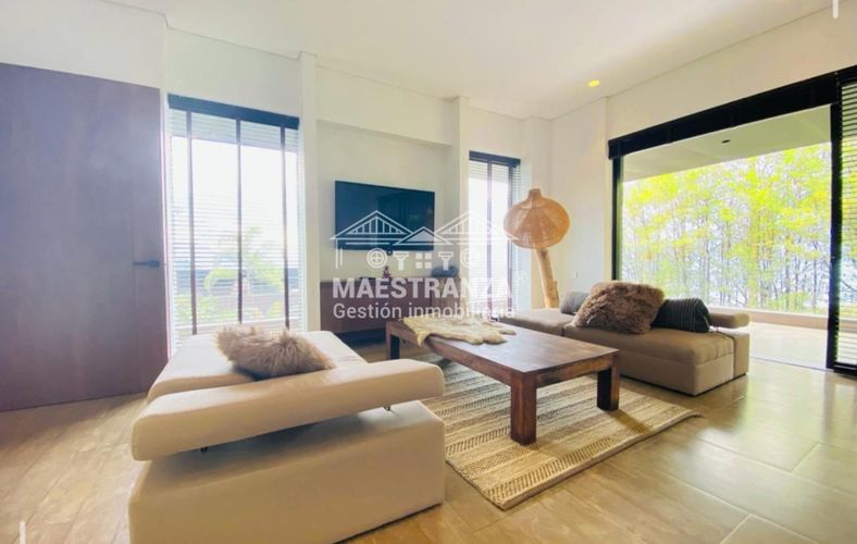 Casa de 4 alcobas en venta en Las Palmas, Medellín, 366 m² · foto 5 de 19
