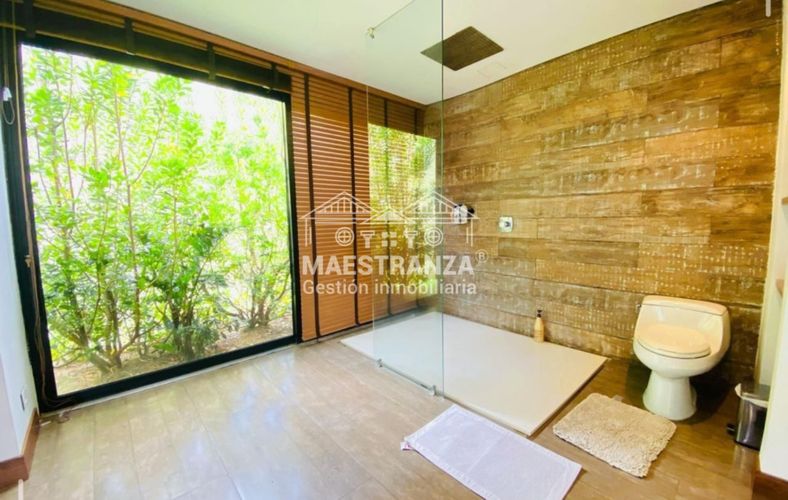 Casa de 4 alcobas en venta en Las Palmas, Medellín, 366 m² · foto 8 de 19