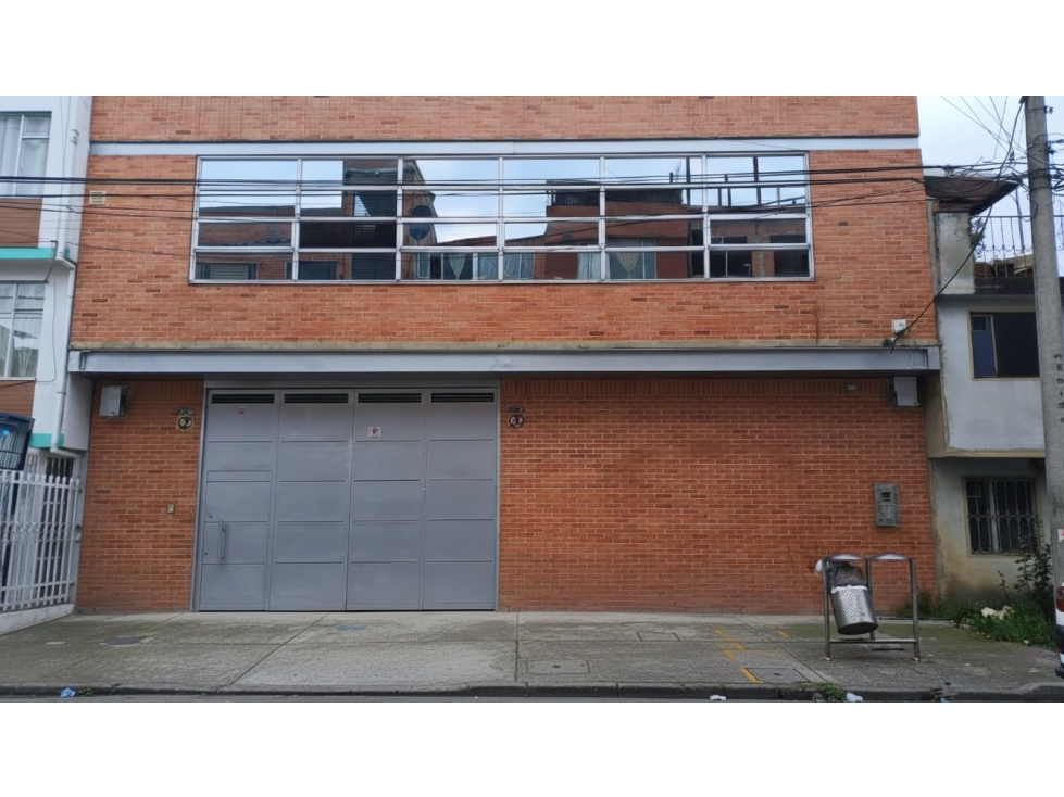 Bodega en Arriendo en Prado veraniego, Bogotá
