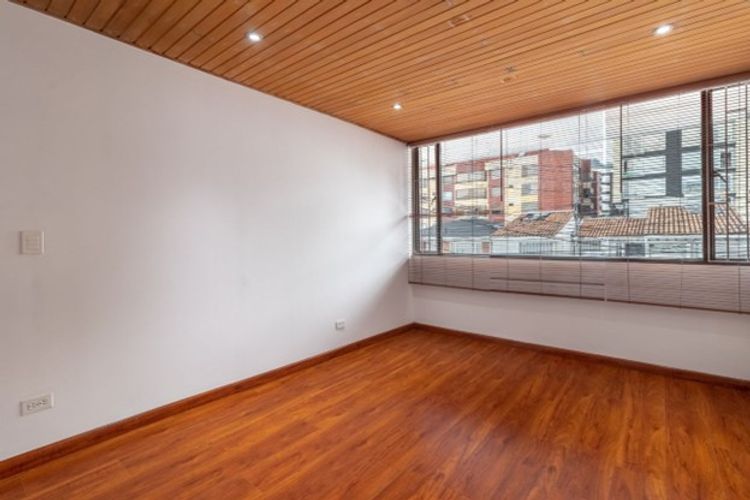 Casa en venta en Santa Barbara Central, Bogotá · foto 10 de 22