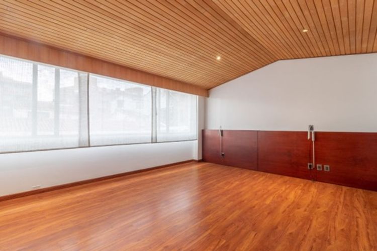 Casa en venta en Santa Barbara Central, Bogotá · foto 13 de 22