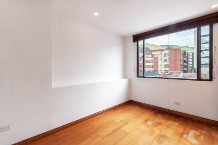 Casa en venta en Santa Barbara Central, Bogotá · foto 18 de 22