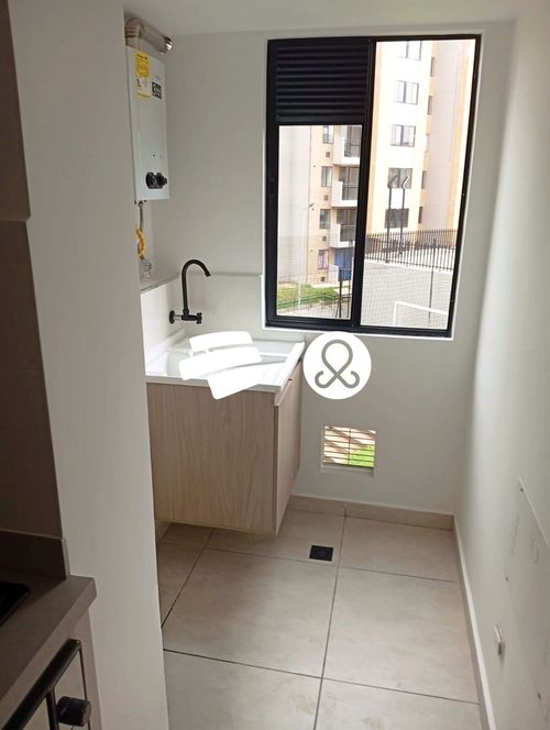 Apartamento de 2 alcobas en venta en La Macarena, Rionegro, 51 m² · foto 4 de 14