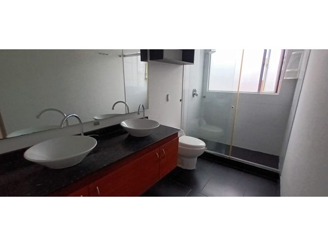 Casa de 3 alcobas en venta en Cr Rio Frio, Chía, 200 m² · foto 12 de 18
