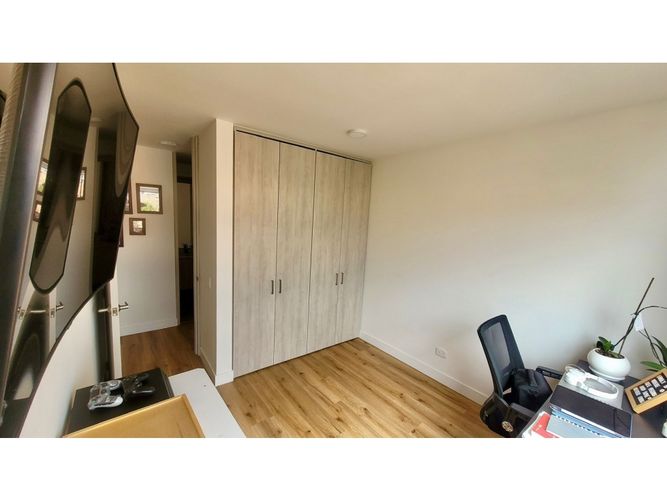 Apartamento de 3 alcobas en venta en Cr Los Nogales, Chía, 73 m² · foto 9 de 16