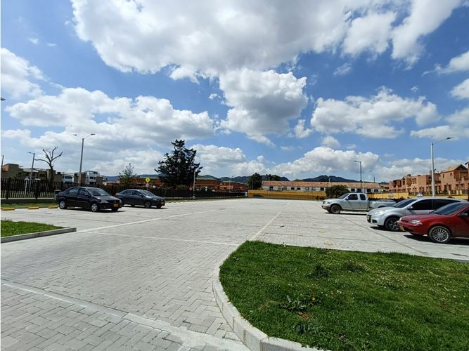 Apartamento de 3 alcobas en venta en Cr Los Nogales, Chía, 73 m² · foto 11 de 16