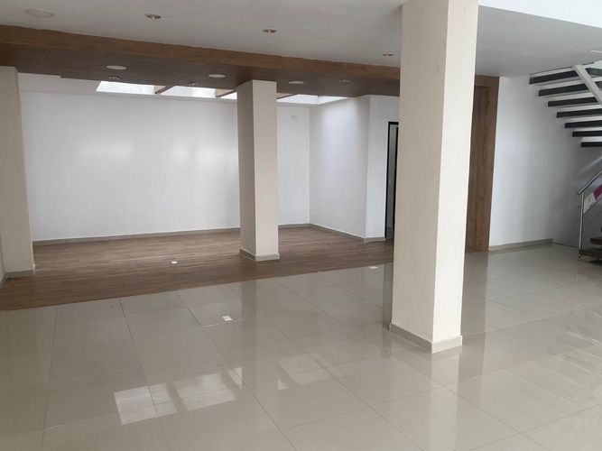 Local en arriendo en Santa Monica, Cali, 268 m² · foto 4 de 13