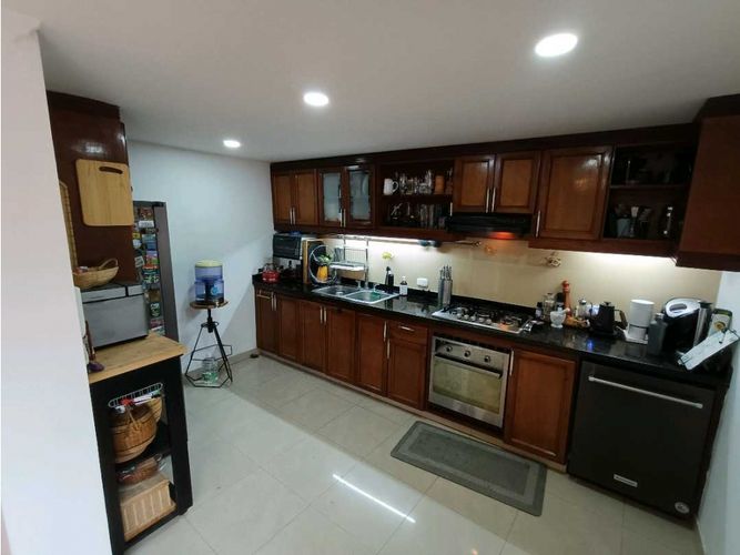 Casa de 3 alcobas en venta en Cn Los Arboles, Chía, 144 m² · foto 10 de 24