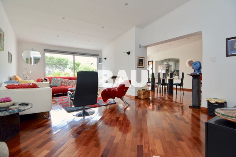 Casa de 5 alcobas en venta en Niza Norte, Bogotá, 350 m² · foto 5 de 24
