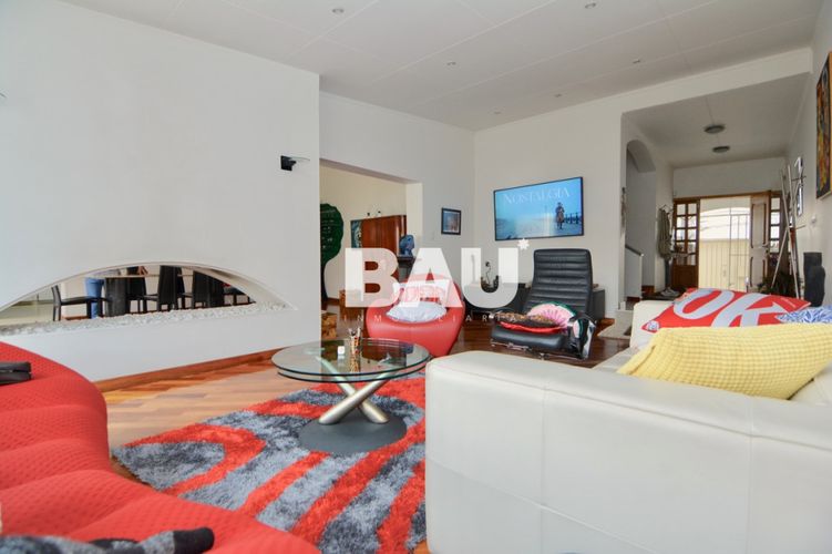Casa de 5 alcobas en venta en Niza Norte, Bogotá, 350 m² · foto 7 de 24