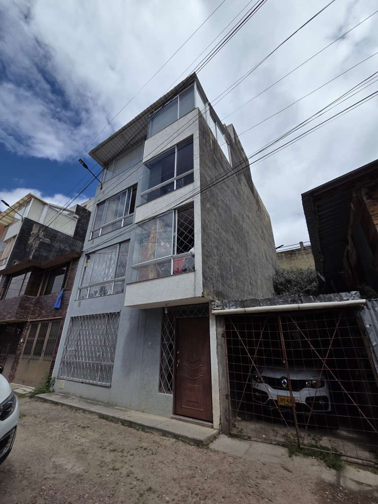 Apartamento en venta en Lijacá, Bogotá · foto 2 de 21
