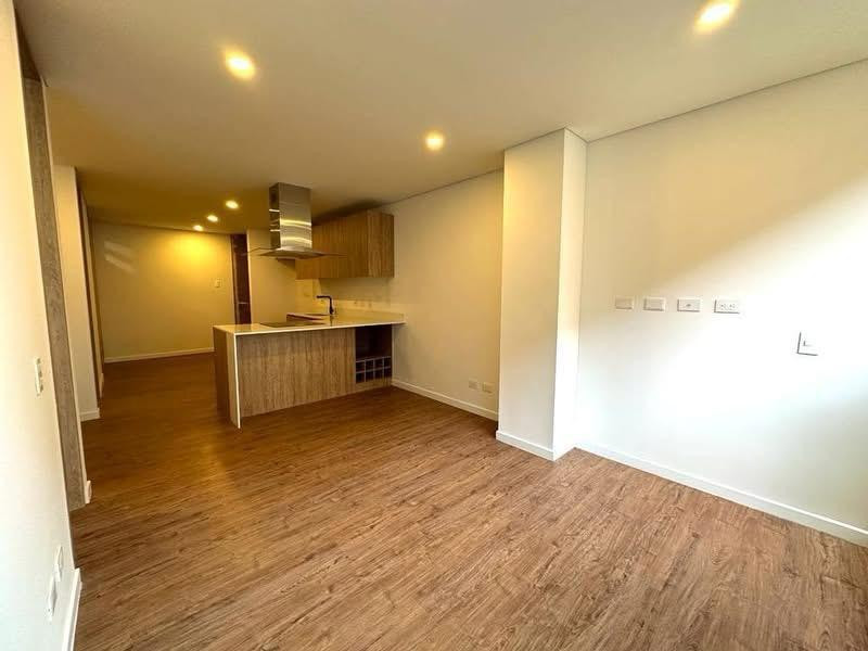 Apartamento en venta en Santa Barbara, Bogotá · foto 8 de 21