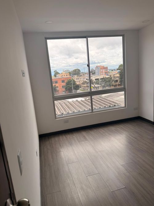 Apartamento en venta en Ciudad Berna, Bogotá · foto 9 de 19