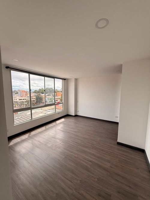 Apartamento en venta en Ciudad Berna, Bogotá · foto 15 de 19
