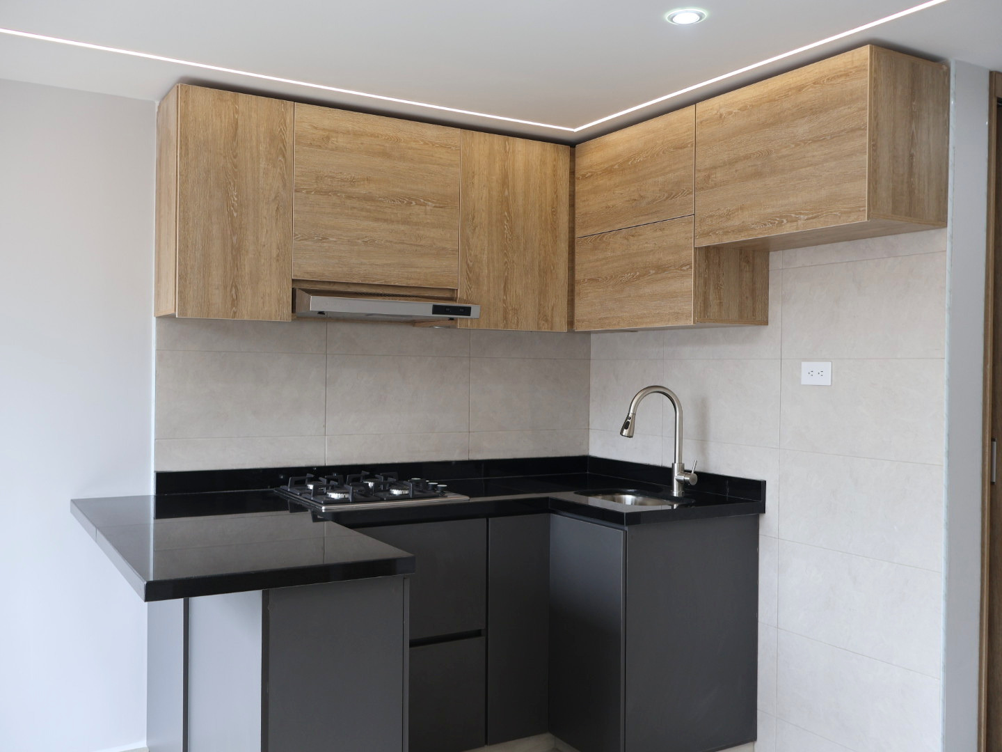 Apartaestudio en arriendo en Lagos De Torca, Bogotá · foto 3 de 15
