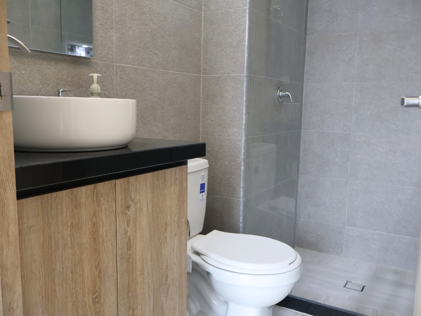 Apartaestudio en arriendo en Lagos De Torca, Bogotá · foto 8 de 15