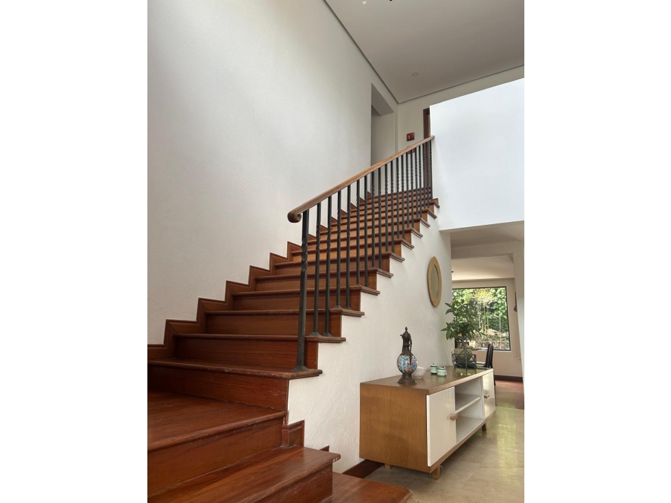 Casa en venta en El Poblado, Medellín 5