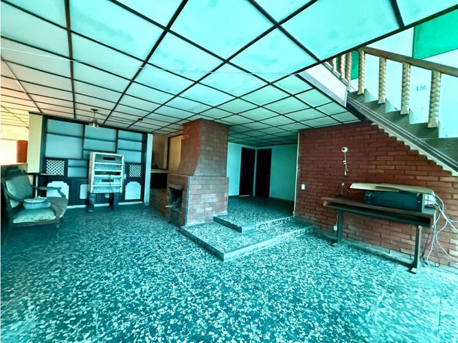 Casa de 11 alcobas en arriendo en Modigliani, Cajicá, 395 m² · foto 15 de 20
