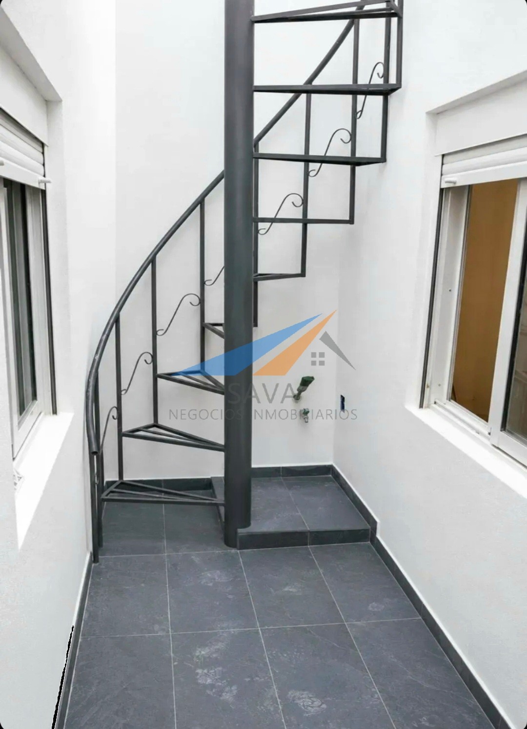 Alquiler Apartamento 2 Dormitorios en La Comercial! Sin Gastos Comunes. · Foto 8