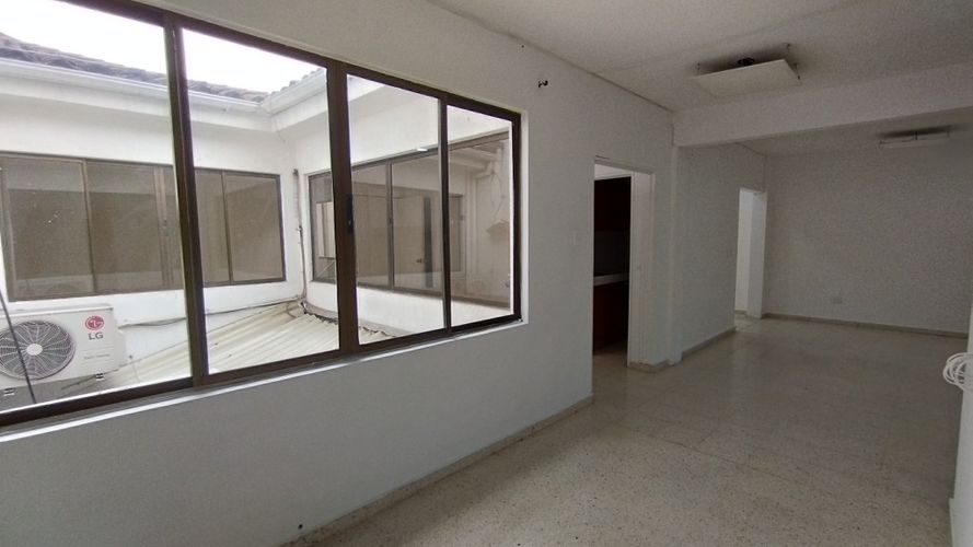 Oficina en arriendo en Santa Monica, Cali, 105 m² · foto 3 de 18