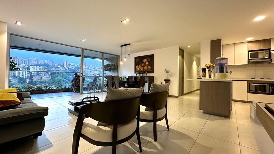 Apartamento en venta en Otraparte, Envigado · foto 2 de 17