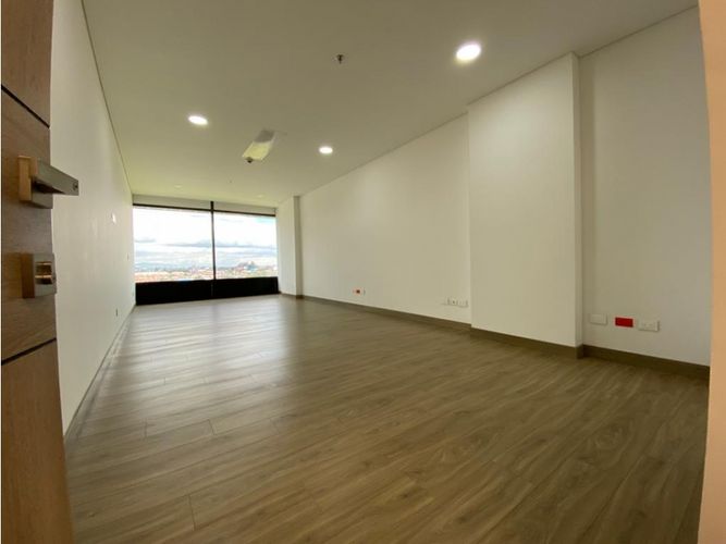 Oficina en venta en Cr. Pinar De Calahorra, Cajicá, 74 m² · foto 2 de 9