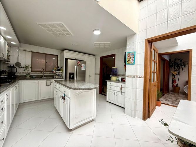 Casa de 5 alcobas en venta en Vereda La Balsa, Chía, 310 m² · foto 8 de 23