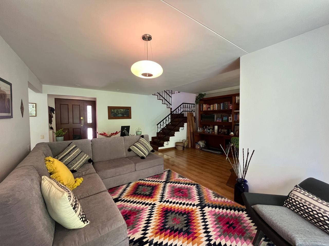 Casa for sale in El Poblado, Medellín 2