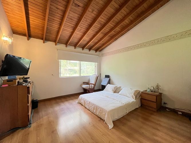 Casa de 3 alcobas en venta en El Poblado, Medellín, 260 m² · foto 8 de 20