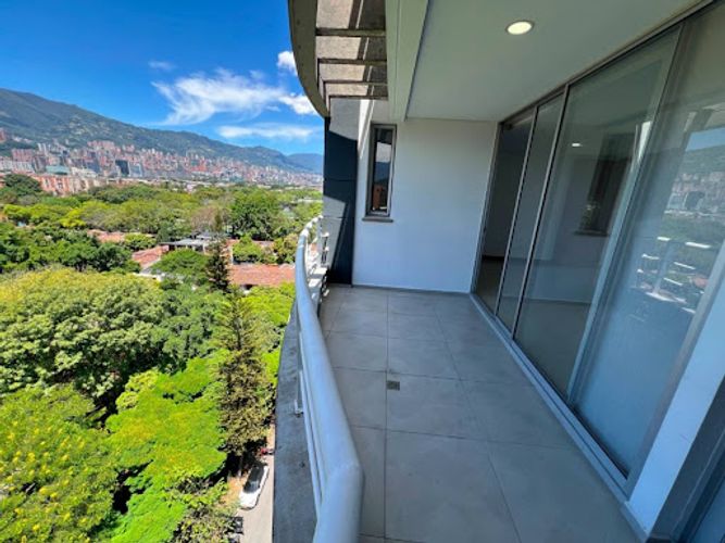 Apartamento de 3 alcobas en arriendo en Belen Malibu, Medellín, 85 m² · foto 16 de 20