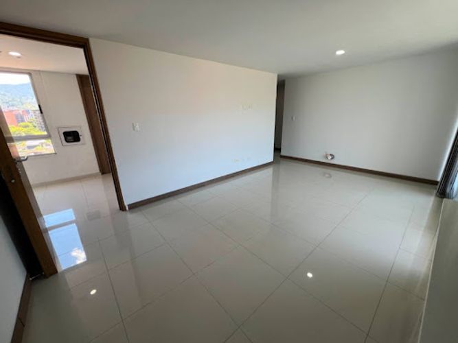Apartamento de 3 alcobas en arriendo en Belen Malibu, Medellín, 85 m² · foto 18 de 20