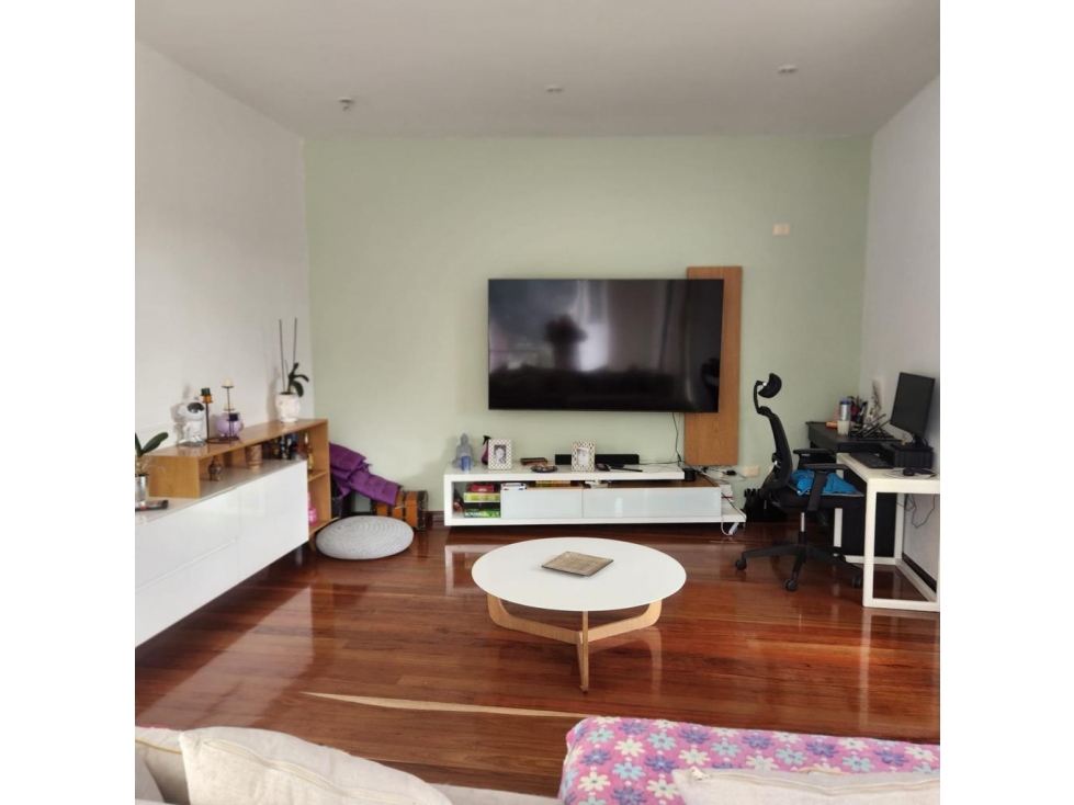 Casa en venta en Niza, Bogotá · foto 8 de 21