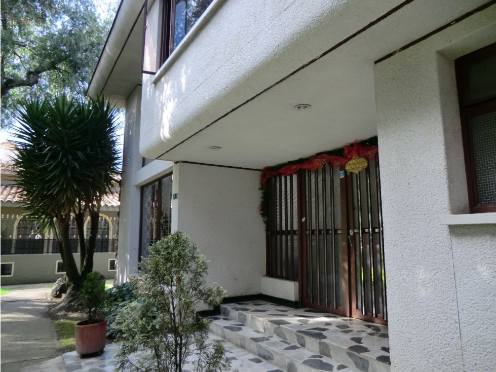 Casa en venta en Santa Barbara Central, Bogotá · foto 3 de 22