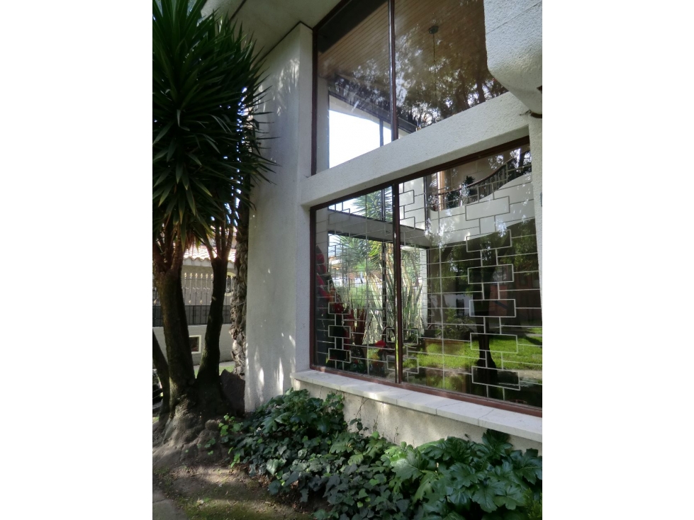 Casa en venta en Santa Barbara Central, Bogotá · foto 9 de 22