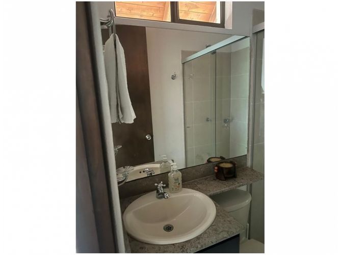 Casa de 4 alcobas en venta en Medellín, 300 m² · foto 21 de 24