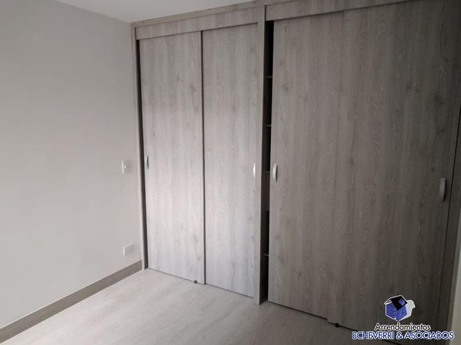 Apartamento de 3 alcobas en venta en Las Antillas, Envigado, 70 m² · foto 2 de 10