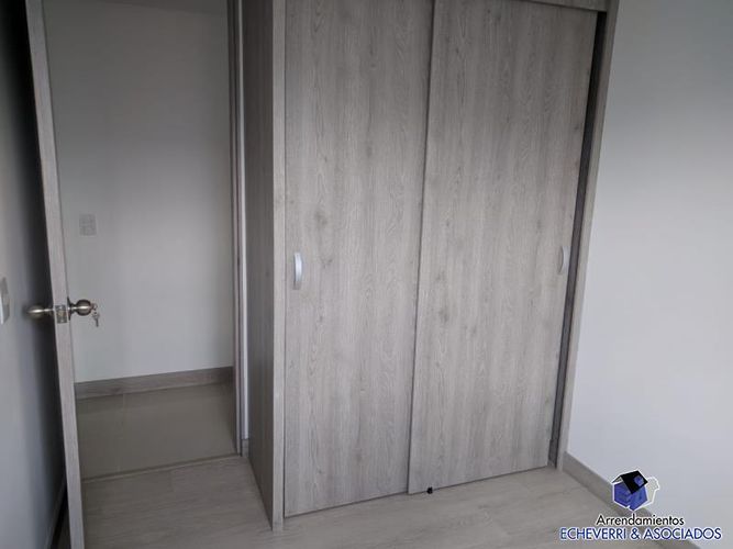 Apartamento de 3 alcobas en venta en Las Antillas, Envigado, 70 m² · foto 6 de 10