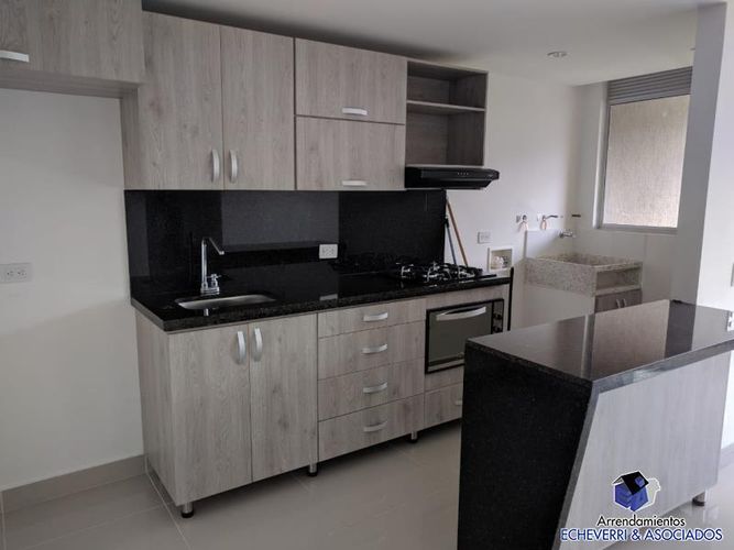 Apartamento de 3 alcobas en venta en Las Antillas, Envigado, 70 m² · foto 9 de 10