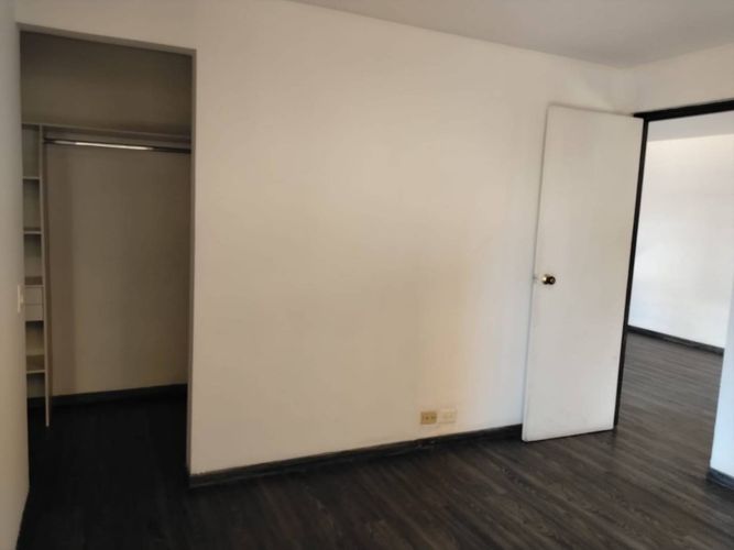 Apartaestudio en venta en Las Lomas, Medellín, 62 m² · foto 14 de 18