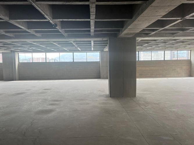Bodega en arriendo en Zona Rural, Itagüí, 1000 m² · foto 6 de 11