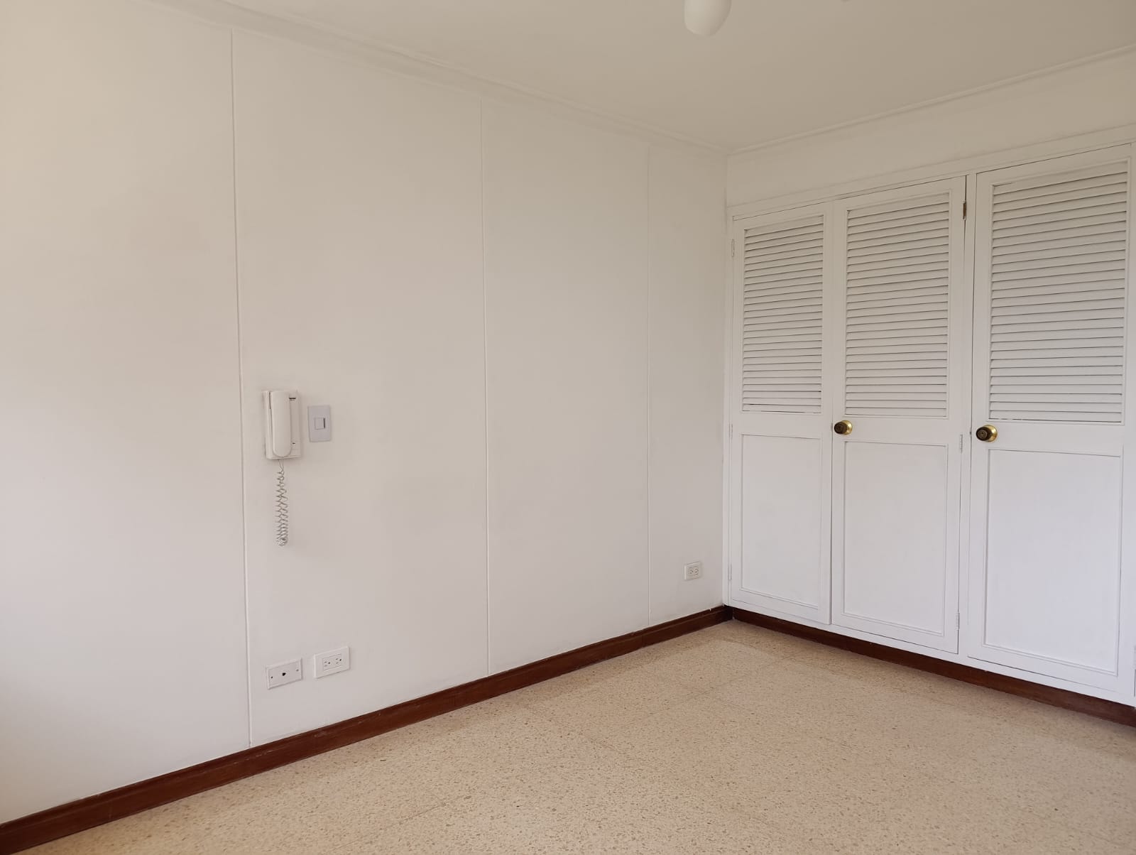 Apartamento en arriendo en Laureles, Medellín · foto 7 de 20