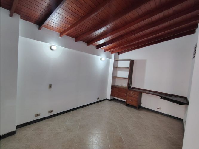 Oficina en arriendo en Colombia, Medellín, 50 m² · foto 6 de 8