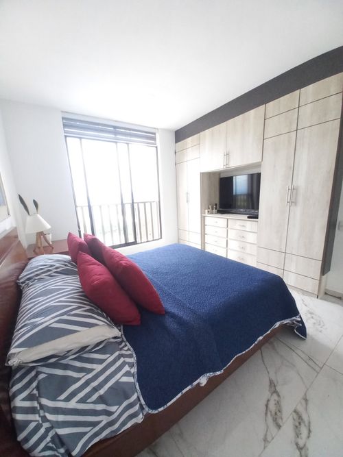 Apartamento de 4 alcobas en venta en Hacienda Santa Cruz, Ibagué, 195 m² · foto 14 de 24