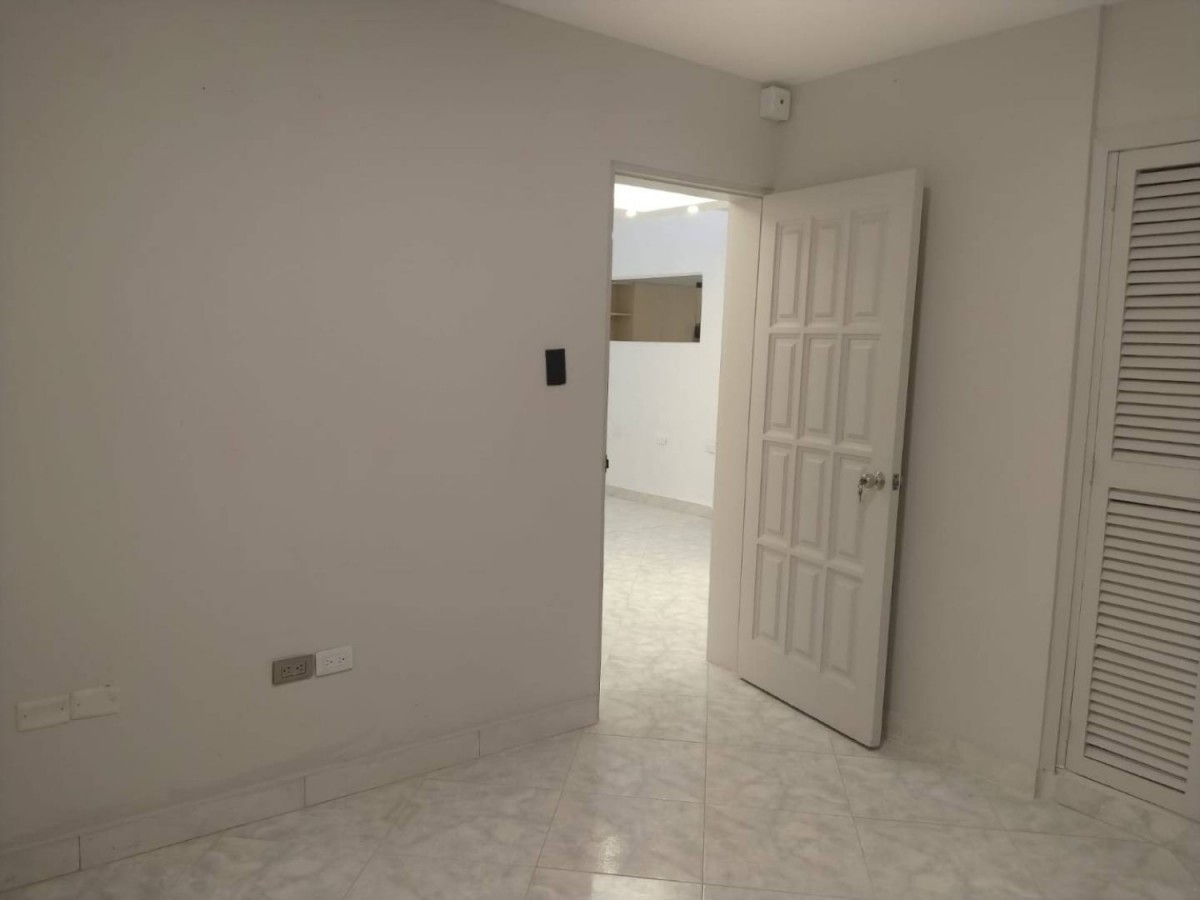 Casa en arriendo en La Magnolia, Envigado · foto 15 de 24